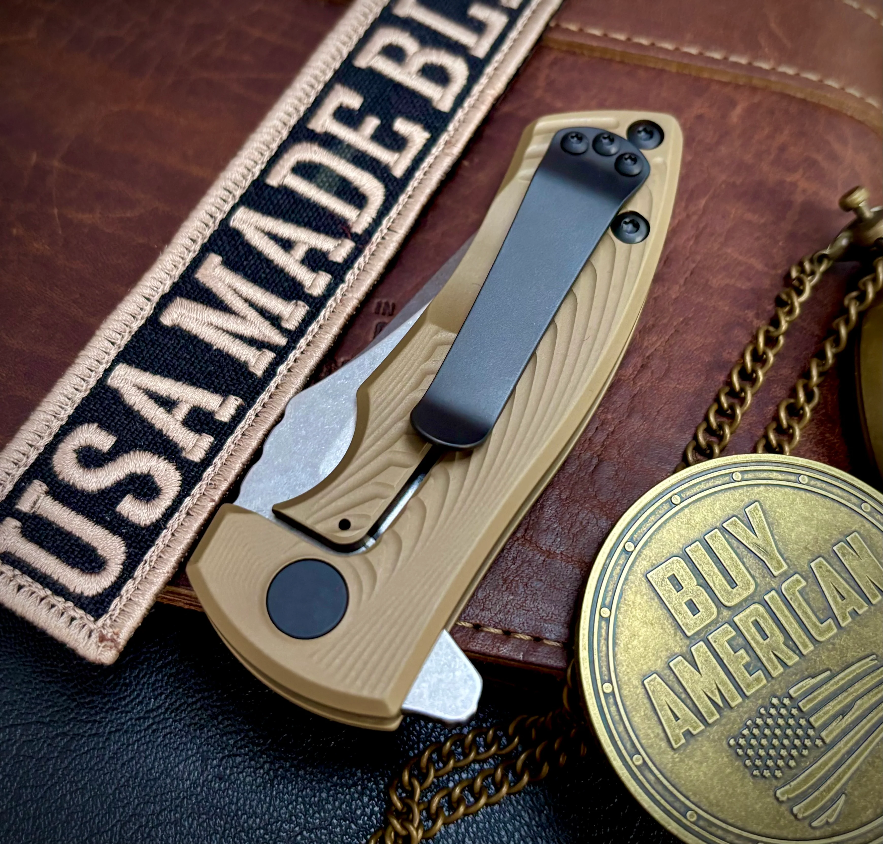 Les George ESV Flipper FDE DLC Morph Ti, S45VN Blade, Black DLC Hardware and Black DLC Pocket Clip - Image 4