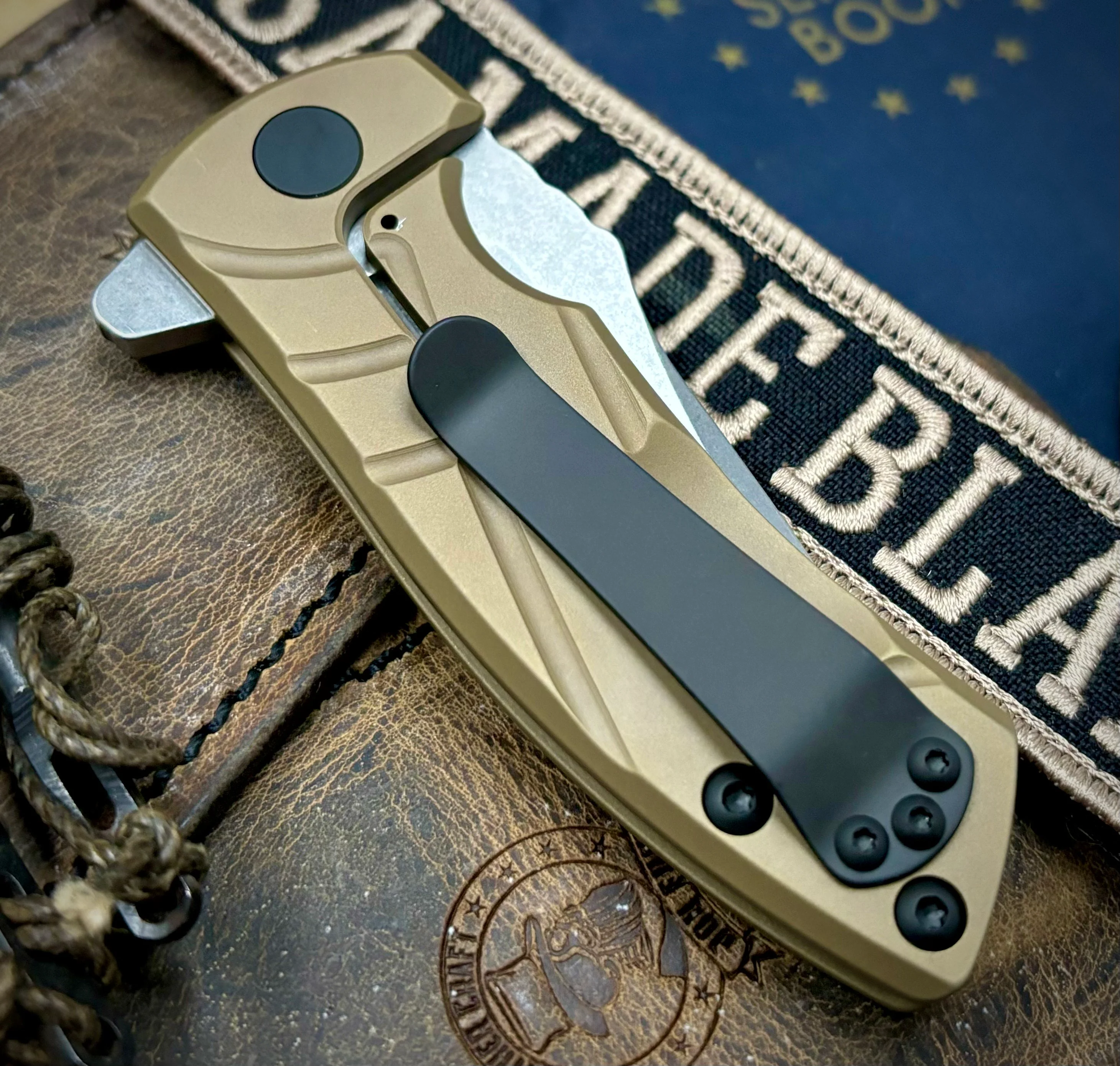 Les George ESV Flipper FDE DLC Sweep Ti, S45VN Blade, Black DLC Hardware and Black DLC Pocket Clip - Image 3