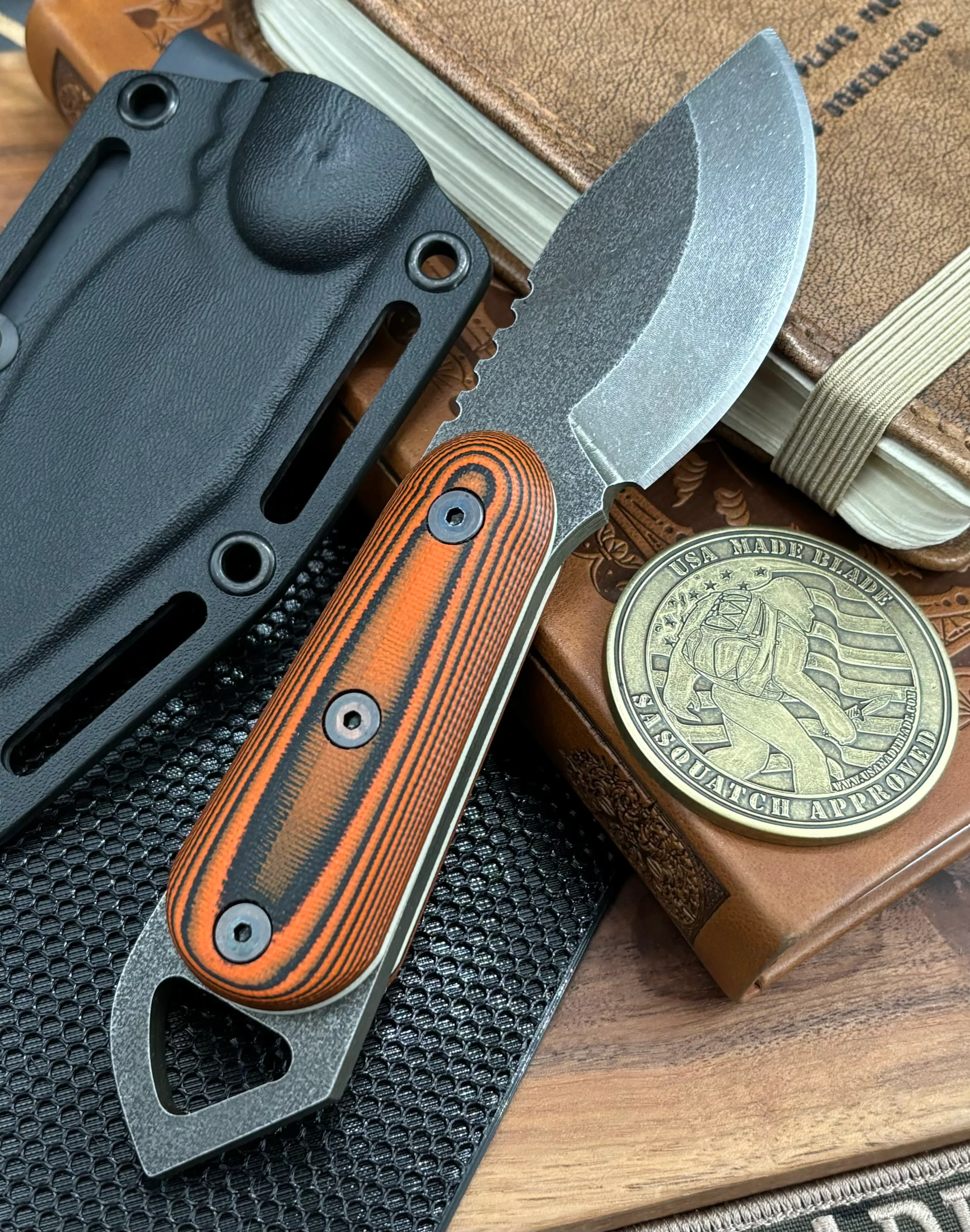 Shed Knives Skur with Atlantic Orange/Black G10 Handles and 154-CM Steel - Image 2