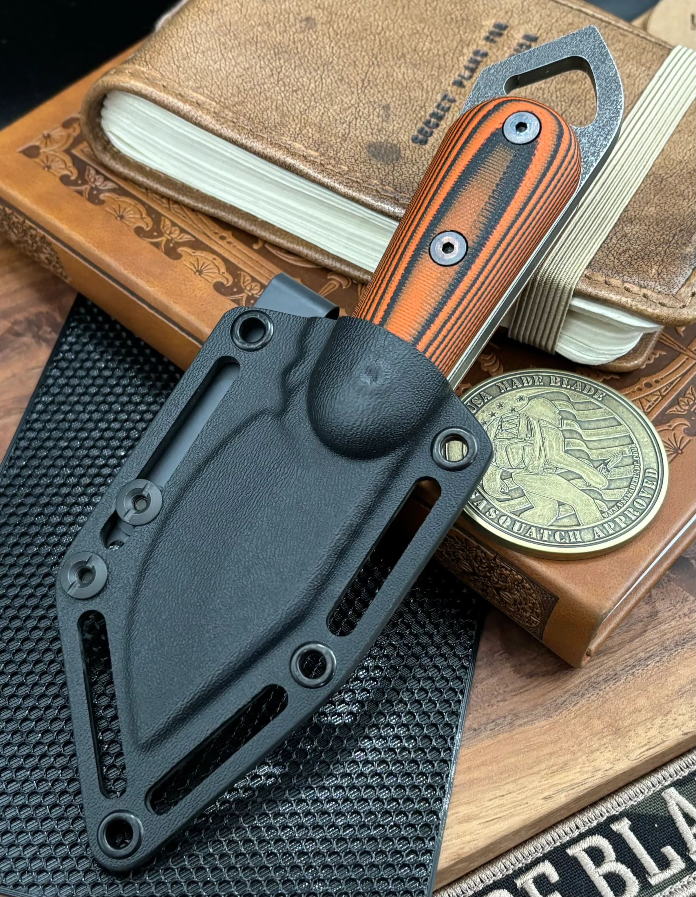Shed Knives Skur with Atlantic Orange/Black G10 Handles and 154-CM Steel - Image 3
