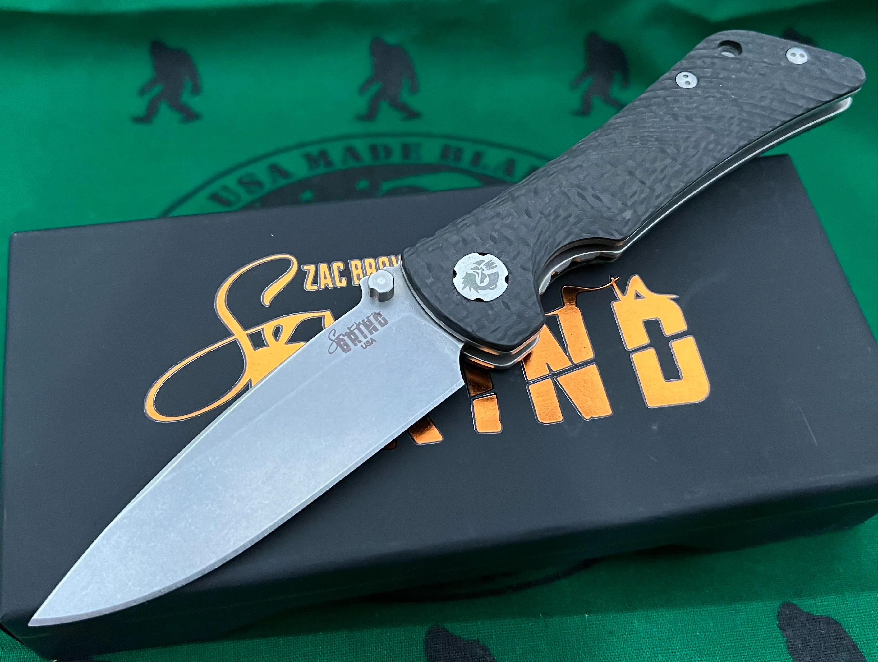 Sothern Grind Spider Monkey Carbon Fiber Scales Tumbled Satin Drop Point S35VN Blade - Image 3