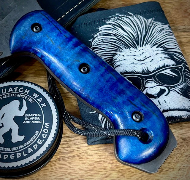 T.M. Hunt Full Custom M18 #690 with Blue Curly Maple Handle with Black Custom Leather Sheath and Forced Patina O1 - Image 3
